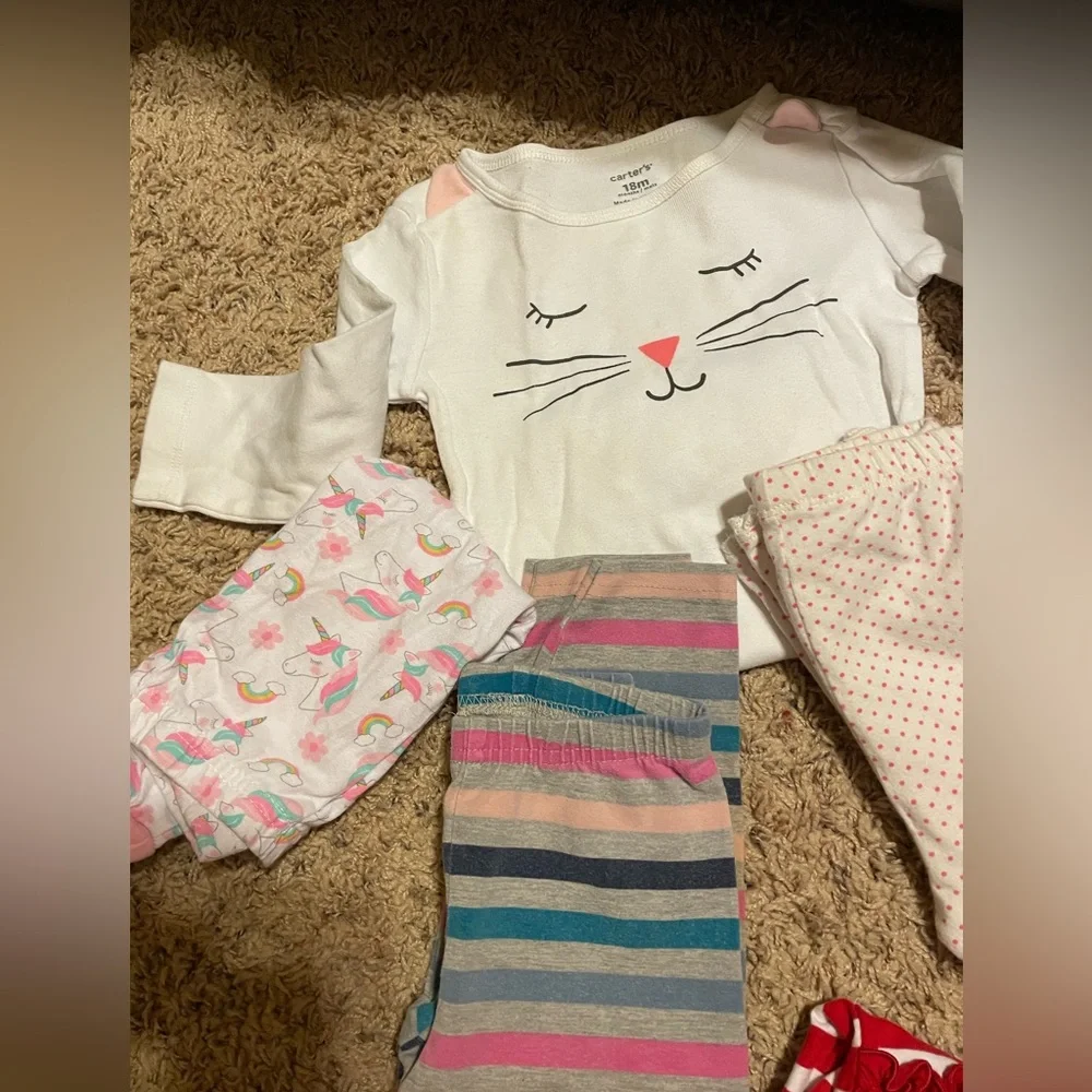 5 Piece BABY GIRL BUNDLE SIZE 18M Onesies, Pants, Leggings 4 outfits Gently used